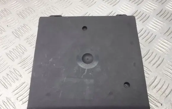 Skoda Fabia Mk1 (6Y) Central body control module 6Q1937049