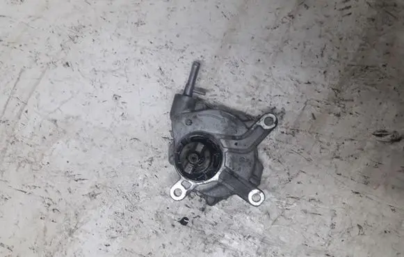 Toyota Auris 150 Valve vacuum 