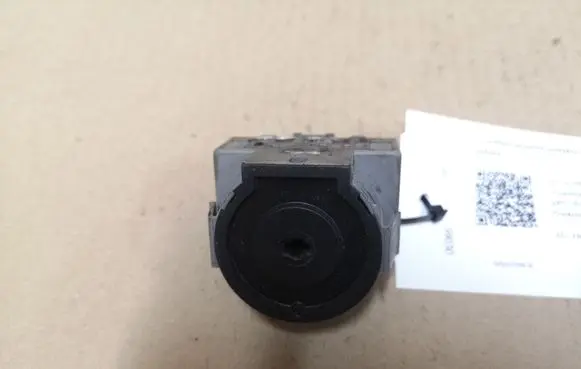 Ford Focus Ignition lock contact 98AB11572