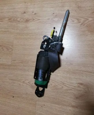 Volvo S80 Front seatbelt