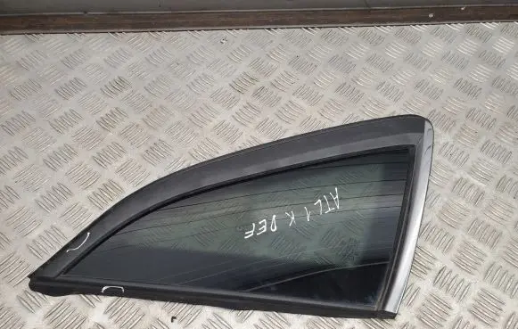 Volkswagen Atlas Rear side window 3CM845041A