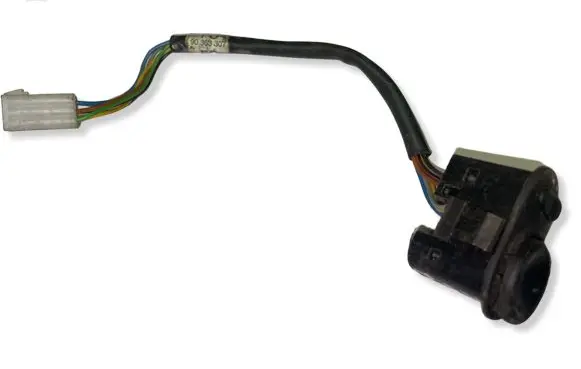 Opel Omega B1 Wing mirror switch 90363307