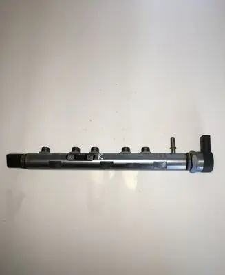 Toyota Avensis T270 Fuel main line pipe 0445214278 0281002949 0281002948