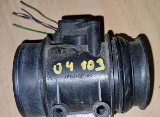 Volvo V70 Mass air flow meter 9202199