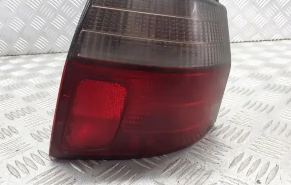 Mitsubishi Galant Rear/tail lights set 220-87201