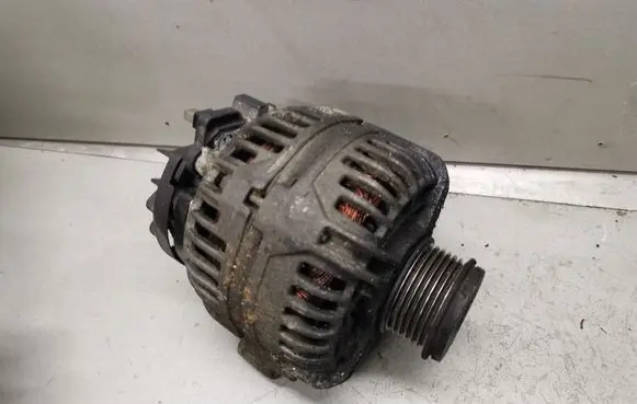 Volvo S60 Generator/alternator 9459092 0124515054