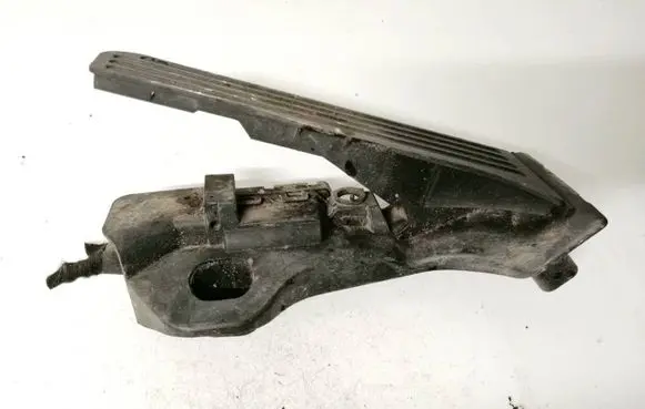 Volkswagen Golf Plus Accelerator throttle pedal 1k1721503m 6pv008890-00