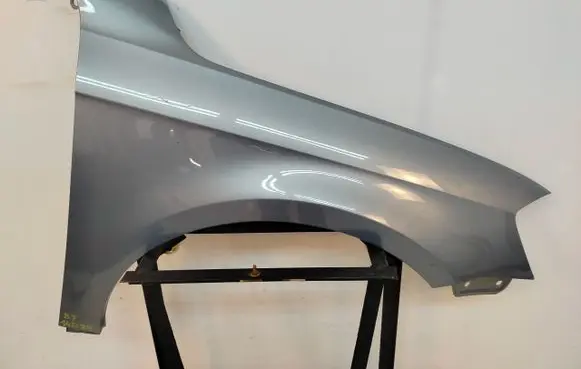 Volkswagen PASSAT B7 Fender