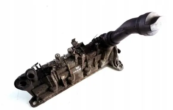 Mercedes-Benz A W169 Rocker cam cover 