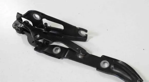 BMW 1 E81 E87 Tailgate/trunk/boot hinge 7166752