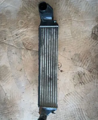 BMW 3 E46 Intercooler radiator 2246795