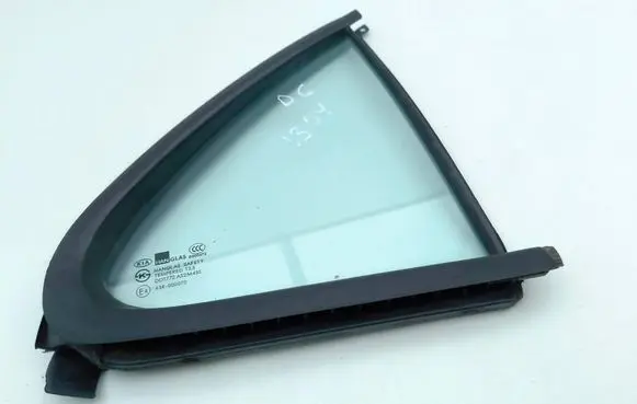 KIA Sorento Rear vent window glass DR83572 3E000RH