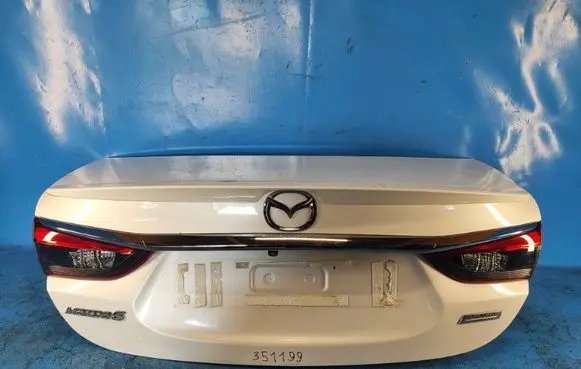 Mazda 6 Tailgate/trunk/boot lid GJY15261X