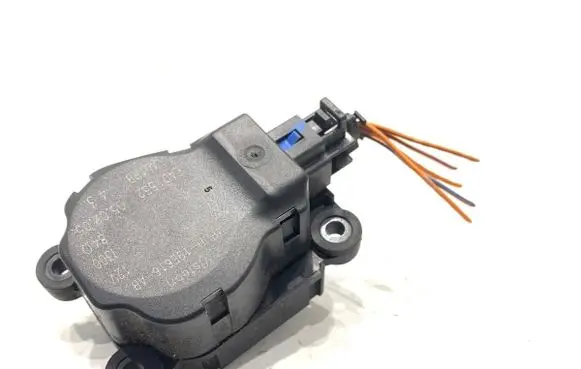 Peugeot 407 Air flap motor/actuator 4PUH19E616AB
