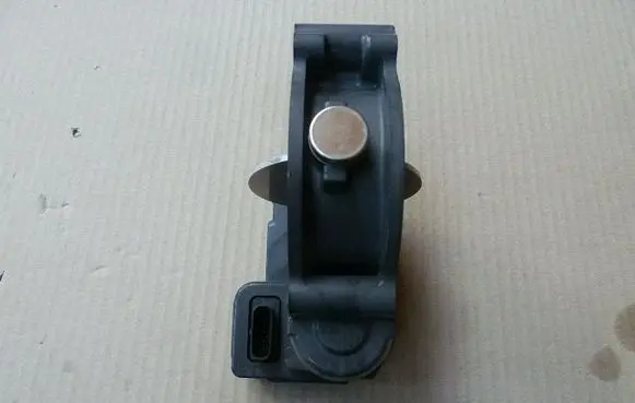 Mercedes-Benz ML W163 Throttle body valve 0280750573KG