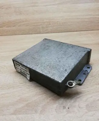 Saab 9000 CD Sound amplifier 4302980 AFM55A04