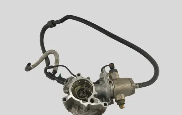 Audi A5 Sportback 8TA Vacuum pump 06J145100C