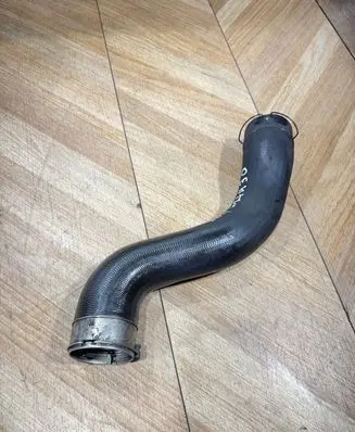 Mercedes-Benz C W204 Intercooler hose/pipe 