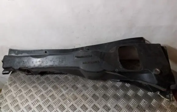 Chrysler 300 - 300C Other engine bay part