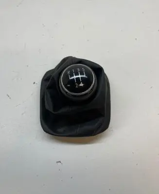 Gear lever shifter trim leather/knob
