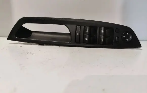 BMW X5 E70 Electric window control switch 5117137138