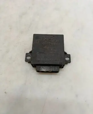 Mercedes-Benz Vario Window wiper relay 0335320016