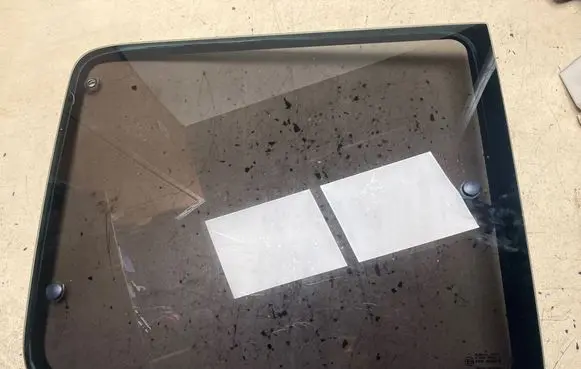 Citroen Berlingo Rear door window glass 43R000016 DOT211M75AS2