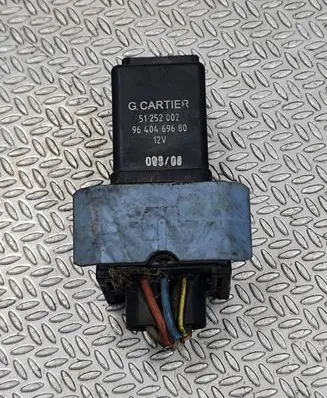 Citroen C5 Glow plug pre-heat relay 51252002 9640469680