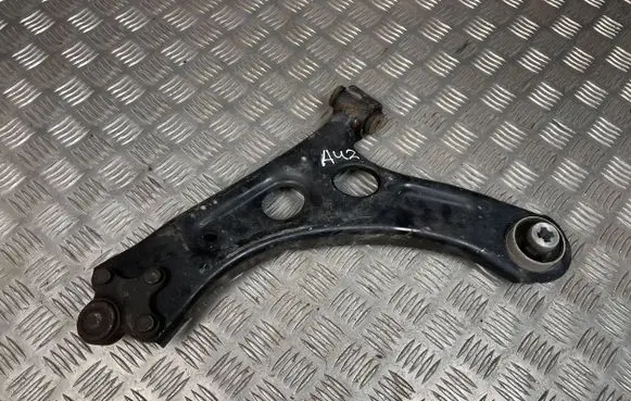 Peugeot 208 Front lower control arm/wishbone 9829920980