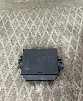 Audi A6 S6 C5 4B Parking PDC control unit/module 8E0919283