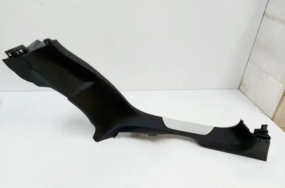 Porsche Taycan 9J1 (D) pillar trim (bottom) 9J1863405