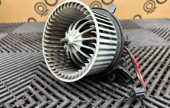 Porsche Panamera (970) Heater fan/blower 9408561
