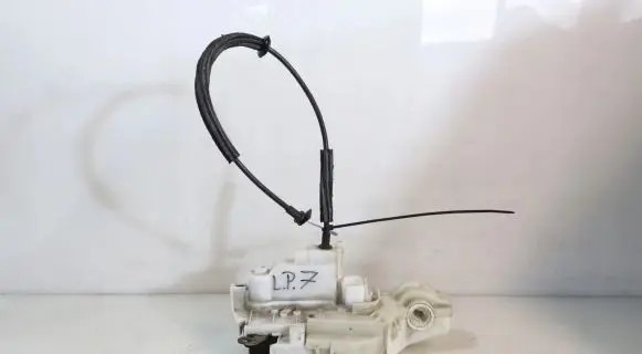 Alfa Romeo 159 Front door lock