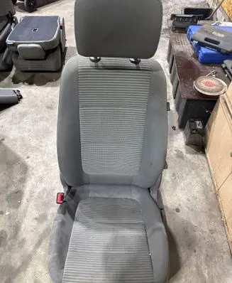 Seat Alhambra (Mk2) Front driver seat 