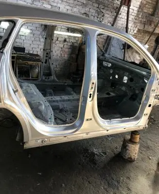 Mercedes-Benz GLA H247 Front sill (body part) 