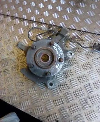 Dodge Grand Caravan Front wheel bearing hub 04694948AA CR2