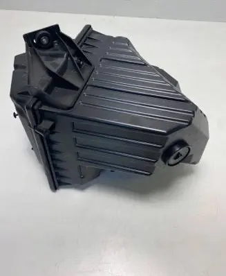 Jaguar E-Pace Air filter box GJ329600AE J9C19230 LR126064