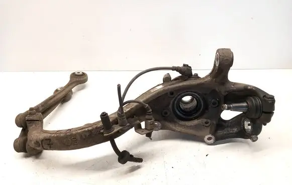 Audi A6 C7 Front wheel hub 4G0407241D 151111
