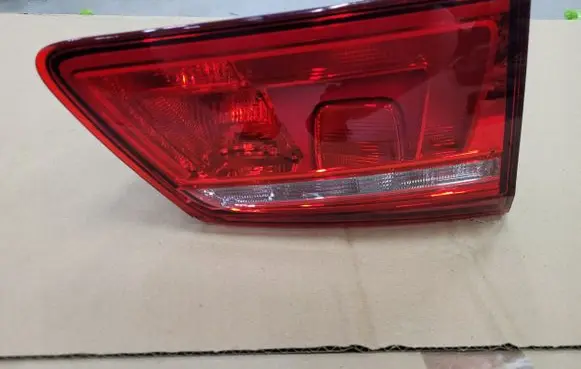 Volkswagen Golf Sportsvan Tailgate rear/tail lights 510945093K