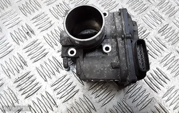 Mazda 6 Throttle valve R2AA136B0