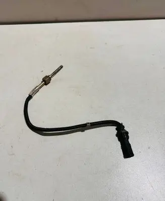 Mercedes-Benz C AMG W205 Exhaust gas pressure sensor A0009058904