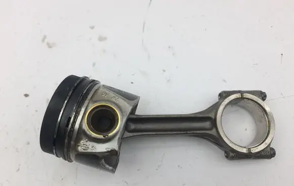 Audi A4 S4 B9 Piston with connecting rod