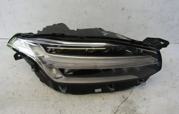 Volvo XC90 Headlight/headlamp 31446881