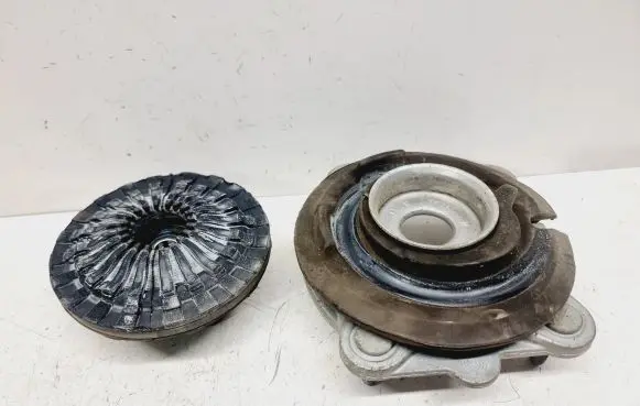 Audi A6 C7 Front coil spring rubber mount 4G0412065C 4G0412253A