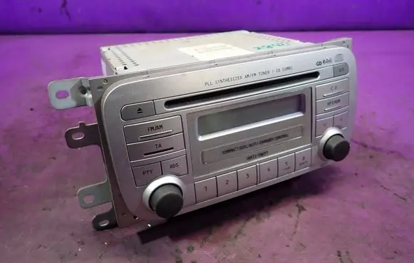 Suzuki Liana Radio/CD/DVD/GPS head unit 