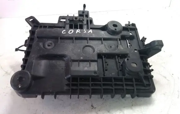 Opel Corsa D Battery tray 13235642