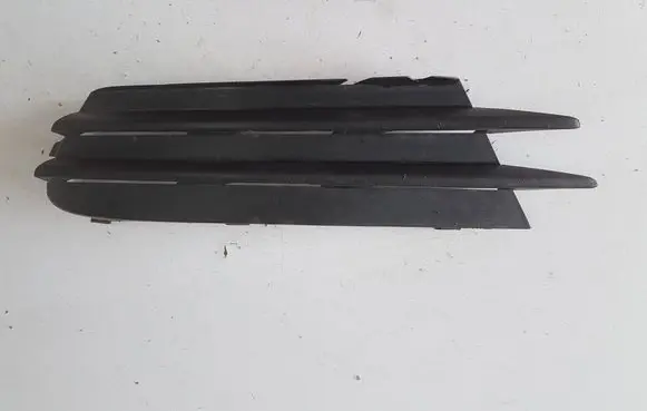 Volkswagen Scirocco Front bumper lower grill 1K8853666BIAUTOPI 1K8853666B