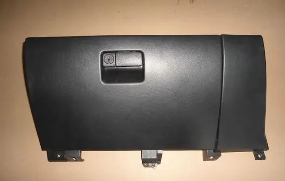 Infiniti Q45 III Glove box