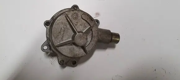 Vacuum pump