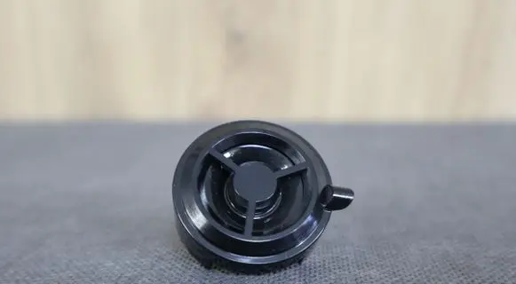 Front door high frequency speaker
